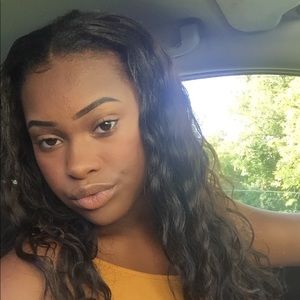 Meet your Posher, Janae